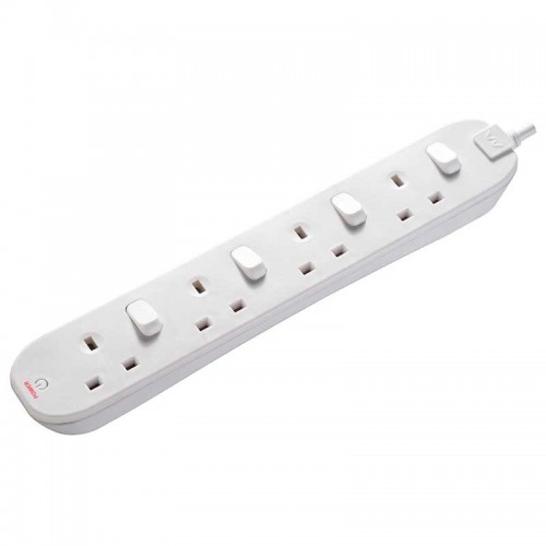 BG Electrical SWC4210N Masterplug White 4 Gang Individually Switched Extension Lead With 2m Lead & 3-Pin Plug 13A