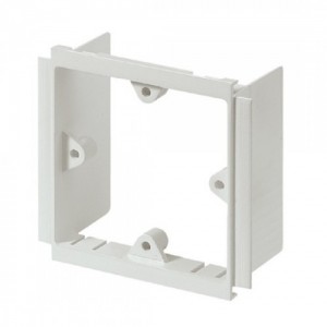 MK Electric VP131WHI Prestige 3D White PVC 1 Gang Open Mounting Frame For Prestige 3D Skirting / Dado Trunking