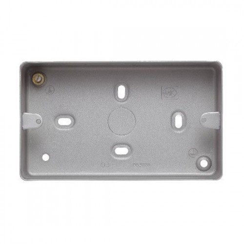 MK Electric K2214ALM Logic Plus Aluminium 2 Gang Surface Box c/w 7 x 20mm Knockouts 86x146x41mm