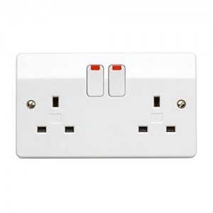 MK Electric K2647WHI Logic Plus White Moulded 2 Gang Double Pole Switched Socket With Neons 13A