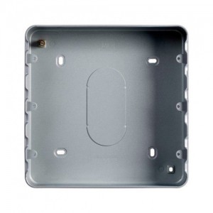 MK Electric K8898ALM Metalclad Plus 18 Gang Surface Grid Mounting Box With Knockouts Depth: 40mm