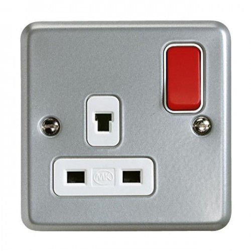 MK Electric K1247D6ALM Metalclad Plus Aluminium 1 Gang Switched Clean Earth Socket Red Rocker Non Standard 13A