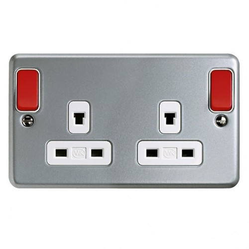 MK Electric K1248D6ALM Metalclad Plus Aluminium 2 Gang Switched Clean Earth Socket Red Rocker Surface 13A