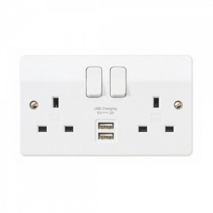 MK Electric K2744WHI Logic Plus White Moulded 2 Gang Double Pole Switched Socket With 2 x 2A USB Charging Sockets 13A