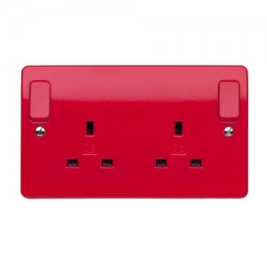 MK Electric K2746CED1RED Logic Plus Red Moulded 2 Gang Double Pole Switched Socket With Outboard Rockers & Clean Earth 13A