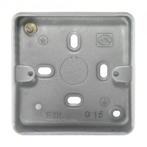 MK Electric K899ALM Metalclad Plus 1 Gang Surface Mounting Box With 6 x 20mm Knockouts Depth: 38mm