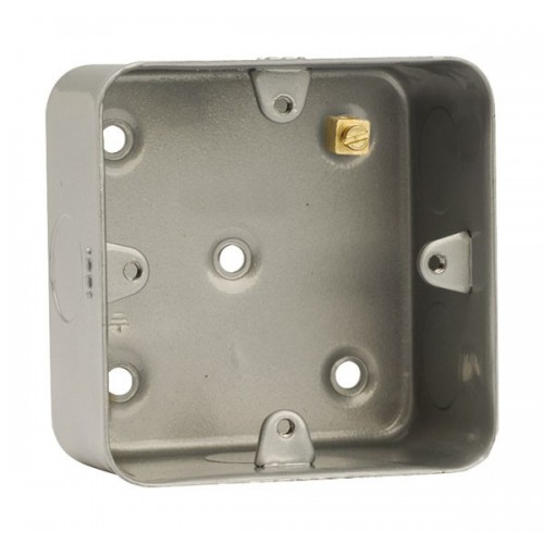 Scolmore CL083 Essentials Metalclad 1 Gang Surface Mounting Box With Knockouts Depth: 40mm