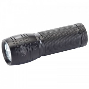 Draper 81110 Black Aluminium LED Hand Torch With Focussing Beam Function - Requires 3 x AAA Batteries 45Lm