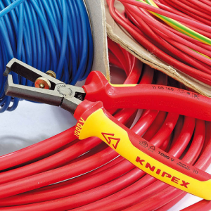 Draper 31930 Knipex VDE Fully Insulated Wire Stripping Pliers Length: 160mm 1000V Draper 31930 Knipex VDE Fully Insulated Wire Stripping Pliers Length: 160mm 1000V