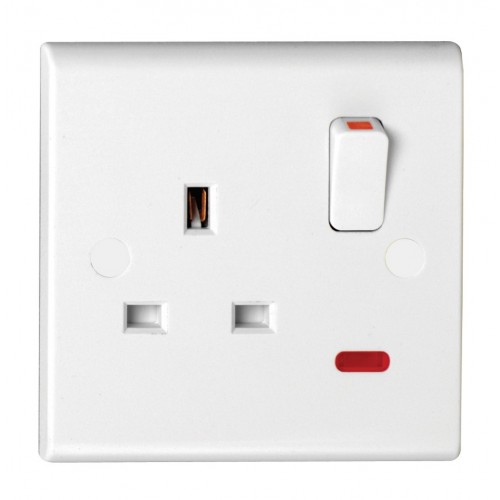 Deta S1207DPP Slimline White Moulded 1 Gang Double Pole Switched Socket With Neon 13A