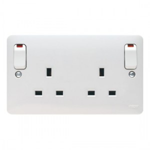 Hager WMSS82ON Sollysta White Moulded 2 Gang Double Pole Switched Socket With Dual Earth, Outboard Rockers & Neons 13A