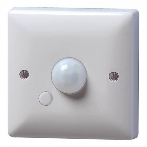 Danlers WAPIR THX White PIR Motion Detector Thermostat With Hidden Temperature Adjustment For Heating Installations On 1 Gang Plate 3kW 13A 240V