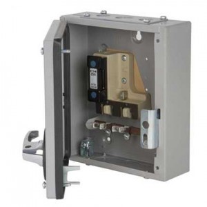 Eaton 15KXSC2F Exel2 Grey Metal Three Phase SPSN Switch Fuse 20A 415V Height: 219mm | Width: 193mm | Depth: 92mm