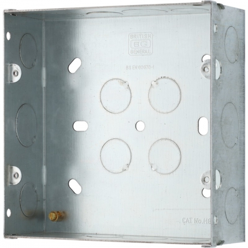 BG Electrical HGS68 Steel Double Flush 6 or 8 Module Grid Mounting Box With Multiple Knockouts Height: 134mm | Width: 134mm | Depth: 48mm