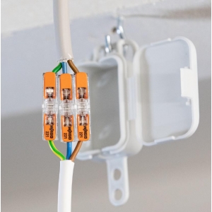 Wago 221-2411 Transparent In-Line Lever Operated Connector With CAGE CLAMP for Solid & Stranded Cable (Pack Size 60) 32A 450V 0.2mm² - 4mm²