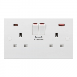 Knightsbridge SN9909 White 2 Gang Square Edge 13A SP Switched Socket With Fastcharge Type A + Type C USB Charger Outlets