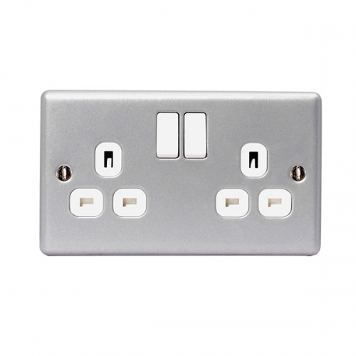 BG Electrical MC522 Metalclad 2 Gang Double Pole Switched Socket With Mounting Box 13A