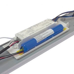 Collingwood ACTKITSELFEM Verabox Self-Test Emergency Plug-And-Play  Module For Borealis Versa LED Battens