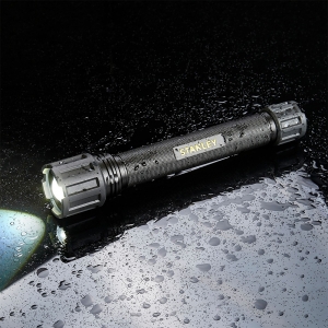 Stanley SXLS50103E Black IP44 7W 50Lm-800Lm 260m Beam Distance Adjustable LED Hand Torch With Daylight White 6000K LEDs, Adjustable Focus, Pushbutton ON/OFF + 3 Modes & 3 x C Duracell Batteries
