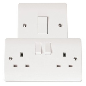 Click Mode White Moulded Accessories