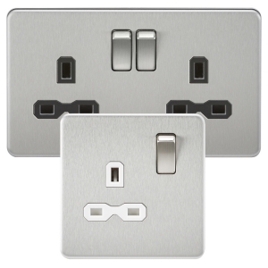 Knightsbridge Brushed Chrome Screwless Flatplate Socket Outlets